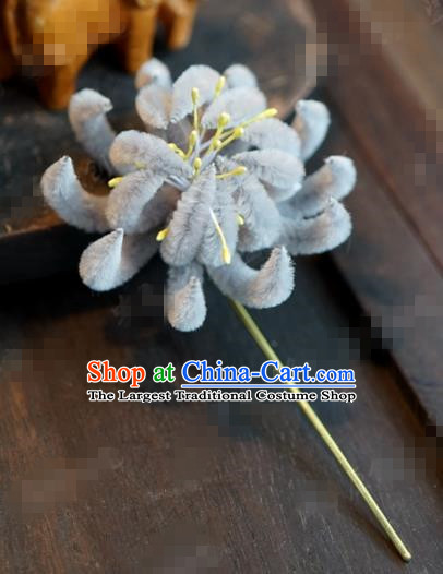 Chinese Ancient Queen Grey Velvet Chrysanthemum Hair Clip Wedding Bride Headdress Hairpins for Women