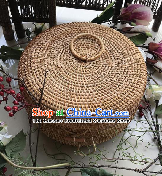Asian Vietnamese Traditional Rattan Craft Artware Straw Plaited Tea Box
