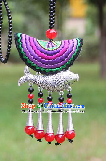 Chinese Traditional Accessories Yunnan Minority Purple Embroidered Sliver Fish Necklace for Women