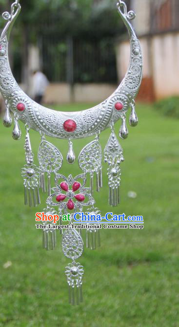 Chinese Traditional Ethnic Accessories Yunnan Miao Minority Rosy Sliver Necklace for Women
