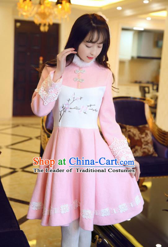Traditional Chinese National Embroidered Qipao Dress Costume Tangsuit Cheongsam Clothing for Women