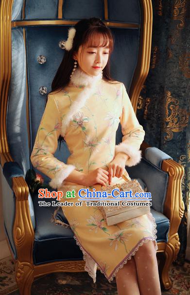 Traditional Chinese National Tangsuit Embroidered Qipao Dress Cheongsam Clothing for Women