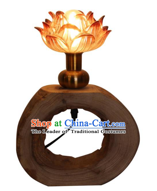 Handmade Traditional Chinese Camphorwood Lantern Desk Lamp Lotus Lanern New Year Lantern