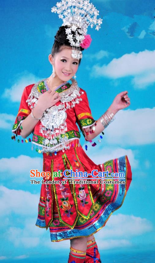 Traditional Chinese Miao Minority Nationality Embroidered Costume Red Pleated Skirt for Women