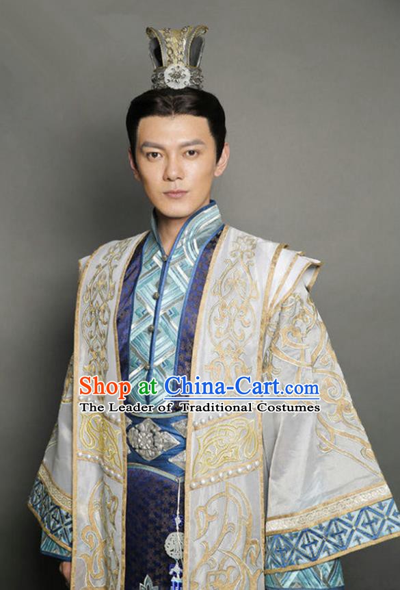 Traditional Chinese Ancient Tang Dynasty Swordsman Prince Embroidered Replica Costume for Men