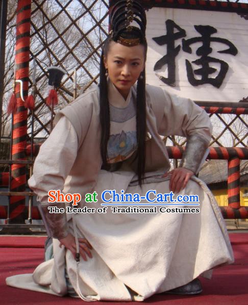 Chinese Traditional Tang Dynasty Swordswoman Hofdame Embroidered Replica Costume for Women