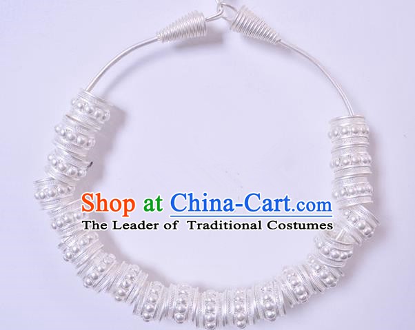 Traditional Chinese Miao Nationality Necklet Hmong Accessories Sliver Necklace for Women