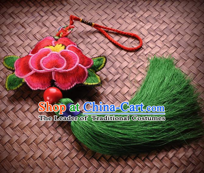 Chinese Traditional Embroidery Pendant Classical Handmade Embroidered Lotus Craft for Women