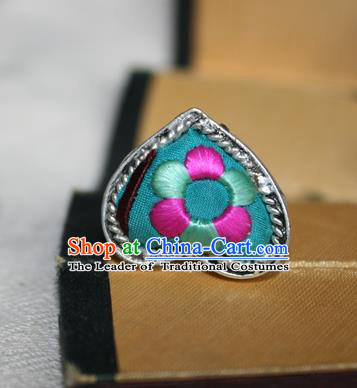 Chinese Miao Sliver Ornaments Green Rings Traditional Hmong Embroidered Finger Ring for Women