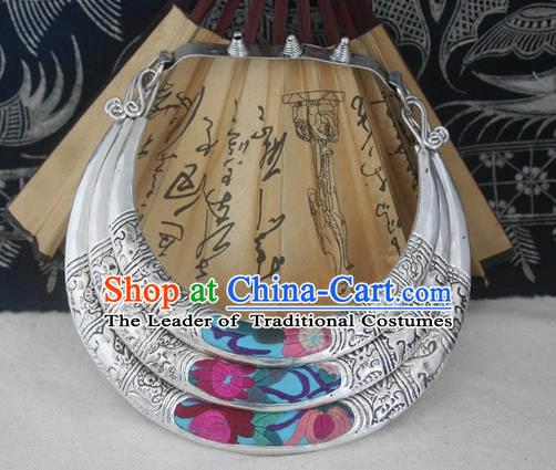 Traditional Chinese Miao Sliver Chinese Zodiac Wedding Necklace Hmong Ornaments Minority Headwear for Women