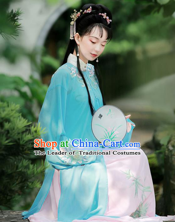 Traditional Chinese Ancient Ming Dynasty Princess Hanfu Dress Embroidered Costumes for Women
