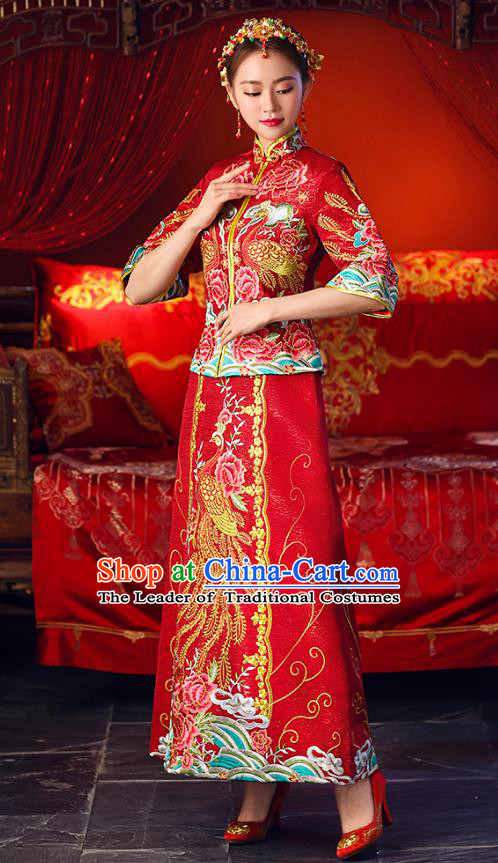 Chinese Ancient Embroidered Wedding Costumes Bride Formal Dresses Toast Cheongsam XiuHe Suit for Women