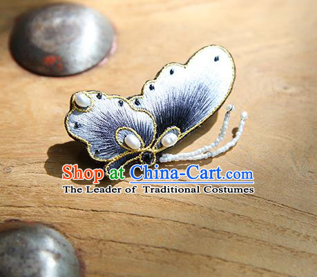 Chinese Traditional Cheongsam Accessories Embroidered Grey Butterfly Brooch for Women