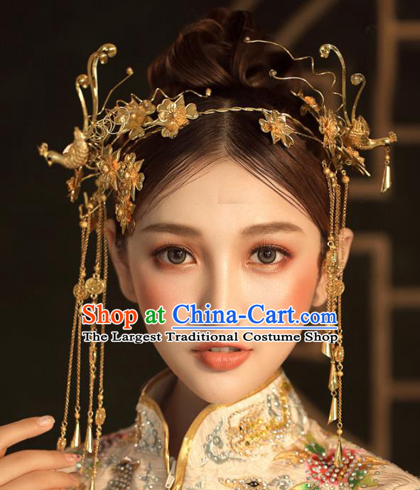 Chinese Ancient Golden Tassel Step Shake Wedding Hair Accessories Golden Phoenix Traditional Hairpins for Women