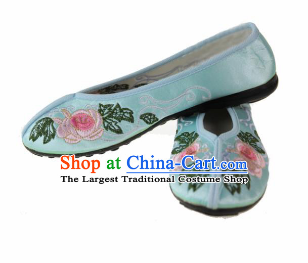 Asian Chinese Ancient Green Blood Stained Shoes Traditional Embroidered Shoes for Women