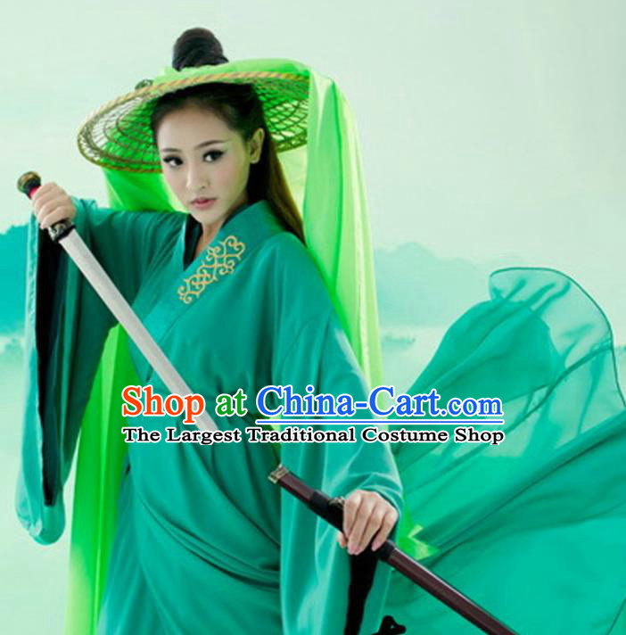 Chinese Ancient Ming Dynasty Swordswoman Embroidered Costume for Women