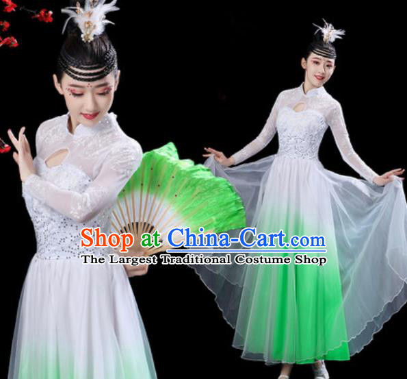Chinese Classical Dance Chorus Green Dress Traditional Umbrella Dance Fan Dance Costumes for Women