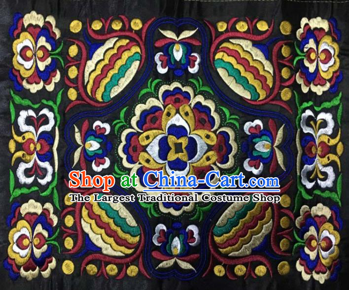 Chinese Traditional National Embroidered Pomegranate Flower Applique Dress Patch Embroidery Cloth Accessories