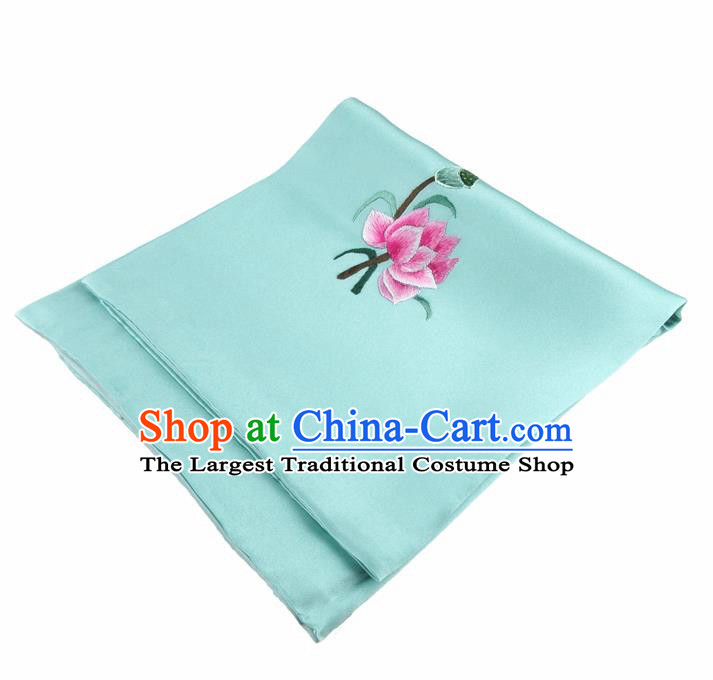 Chinese Traditional Handmade Embroidery Lotus Green Silk Handkerchief Embroidered Hanky Suzhou Embroidery Noserag Craft