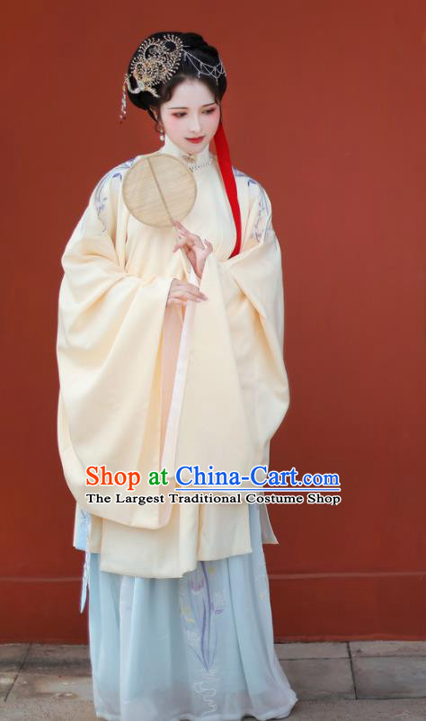 Traditional Chinese Ming Dynasty Palace Countess Embroidered Hanfu Dress Ancient Imperial Consort Replica Costume for Women