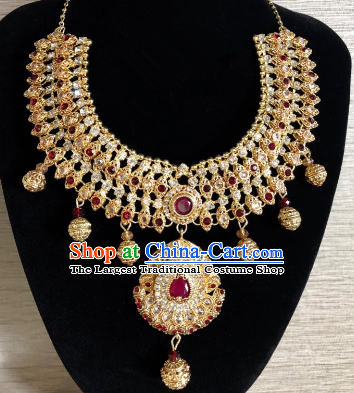 South Asia  Indian Bride Jewelry Accessories Traditional   India Hui Nationality Red Gems Eyebrows Pendant for Women