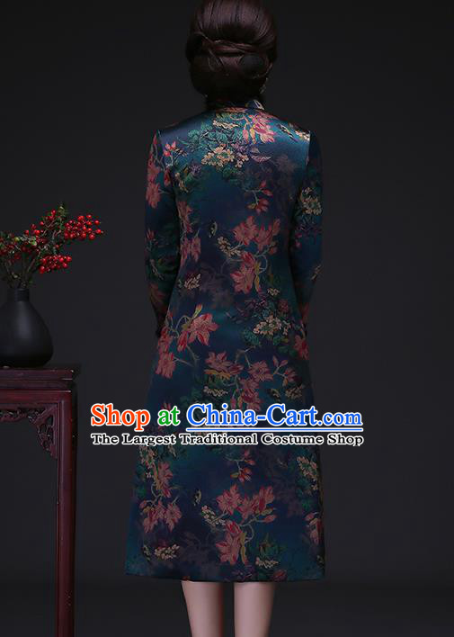 Traditional Chinese Green Silk Cheongsam Cotton Padded Coat Mother Tang Suit Stand Collar Overcoat for Women