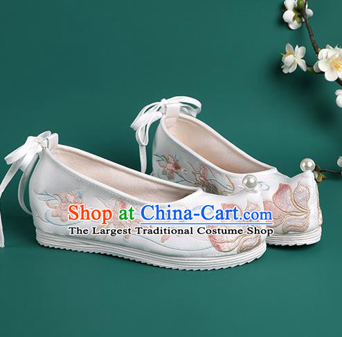Chinese Pearl Shoes Traditional Wedding White Embroidered Shoes Hanfu Shoes Princess Shoes for Women