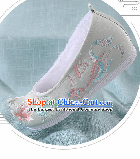 Chinese Handmade Embroidered Lotus Goldfish Light Green Shoes Traditional Ming Dynasty Hanfu Shoes Princess Shoes for Women