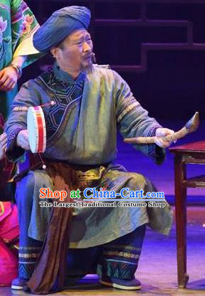 Huang Si Jie Chinese Tujia Minority Old Male Clothing Stage Performance Dance Costume and Headpiece for Men