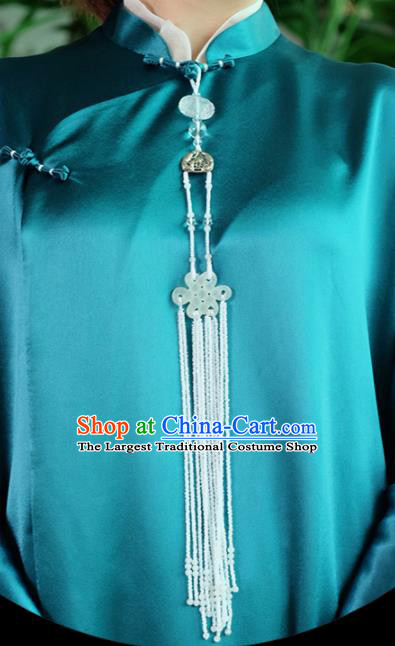 Chinese Traditional Jewelry Accessories Classical Pressure Front Tassel Grass Brooch for Women
