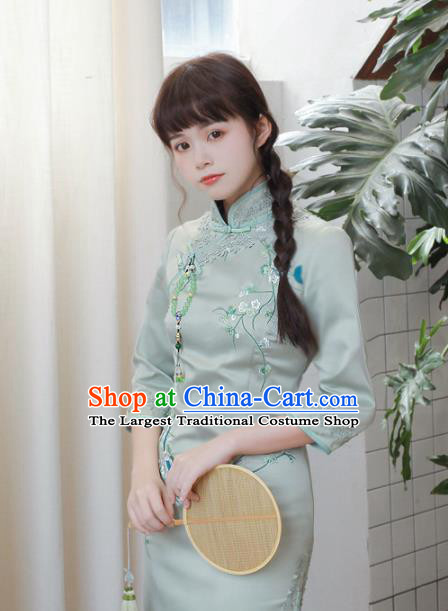 Traditional Chinese National Embroidered Green Cheongsam Classical Tang Suit Qipao Dress for Women