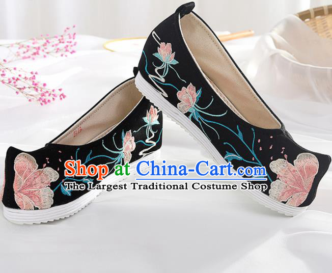 Chinese Traditional Hanfu Shoes Embroidered Peach Blossom Black Shoes Handmade Ancient Princess Shoes for Women