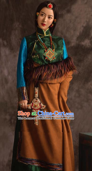 Chinese Traditional Ethnic Bride Brown Tibetan Robe Zang Nationality Female Dress Wedding Costume for Women