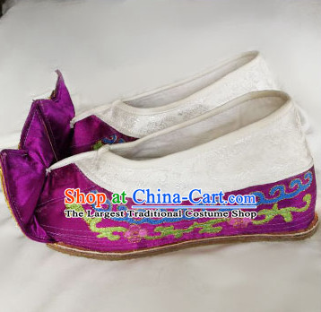 Chinese Traditional Beijing Opera Embroidered Shoes Ancient Princess Hanfu Purple Satin Shoes for Adults