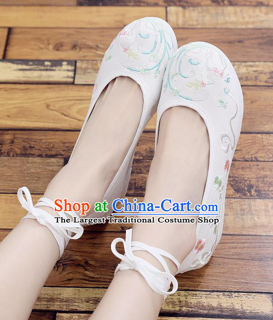 Asian Chinese Classical Dance Embroidered Deer White Shoes Traditional Hanfu Shoes National Cloth Shoes for Women