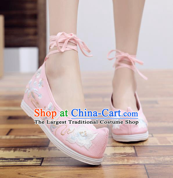 Asian Chinese National Cloth Shoes Pink Embroidered Camellia Dance Shoes Traditional Hanfu Shoes for Women