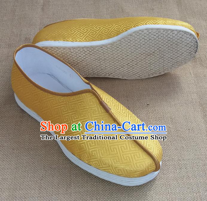 Traditional Chinese Yellow Monk Shoes Handmade Multi Layered Cloth Shoes Martial Arts Shoes for Men
