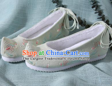 Chinese Handmade Embroidered Butterfly Light Blue Shoes Traditional Ming Dynasty Hanfu Shoes Princess Shoes for Women