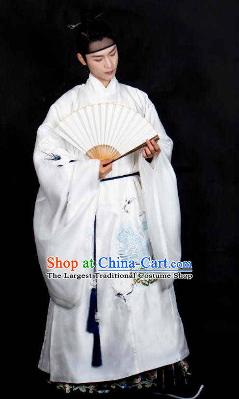 Chinese Ancient Scholar White Costumes Traditional Ming Dynasty Nobility Childe Clothing for Men