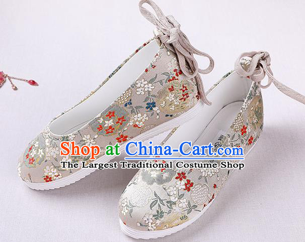 Chinese Handmade Opera Beige Brocade Shoes Traditional Hanfu Shoes National Shoes for Women