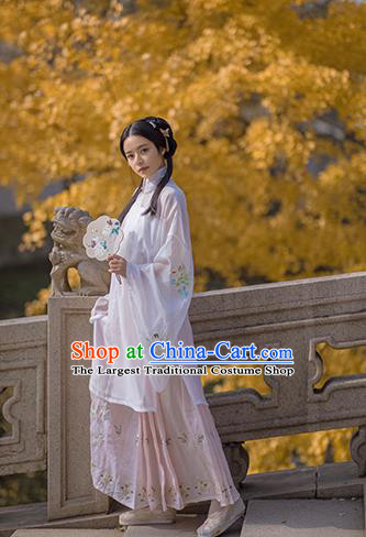 Chinese Ancient Nobility Female Costumes Traditional Ming Dynasty Hanfu Young Lady Apparels White Blouse and Skirt Full Set