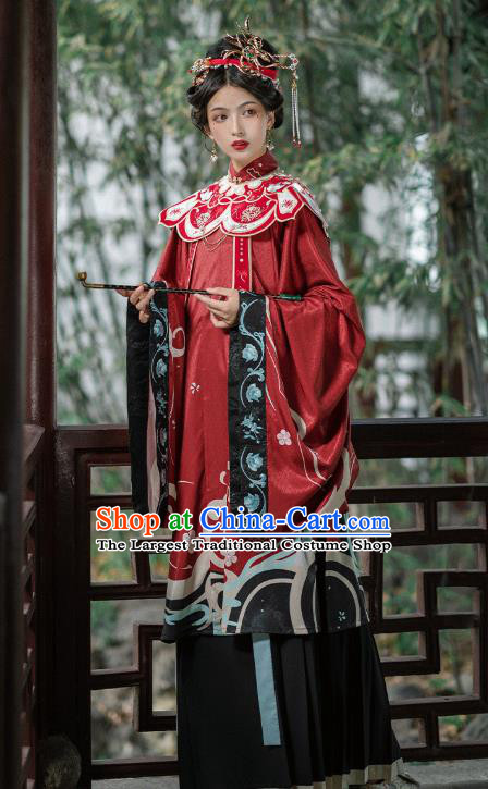Chinese Ming Dynasty Royal Countess Historical Costumes Traditional Hanfu Apparels Ancient Noble Woman Red Gown and Skirt Full Set