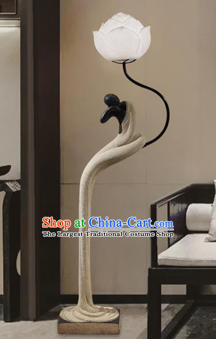 China Handmade Iron Art Floor Lamp Meditation White Lotus Lantern Traditional Home Decorations