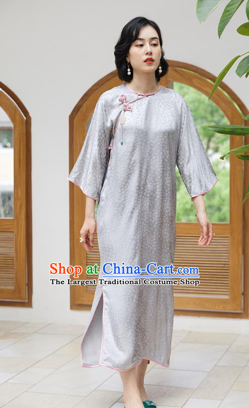 Republic of China National Women Clothing Grey Silk Cheongsam Traditional Classical Qipao Dress