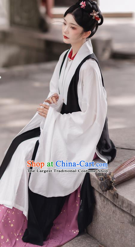 China Traditional Costumes Ming Dynasty Imperial Countess Historical Clothing Ancient Court Woman Hanfu Dress