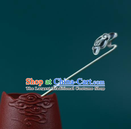 China Handmade Silver Carving Cloud Hairpin Traditional Hair Accessories Classical Cheongsam Hair Stick
