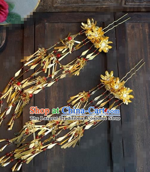 China Traditional Long Tassel Hairpin Xiuhe Suit Hair Accessories Wedding Bride Golden Flowers Hair Sticks