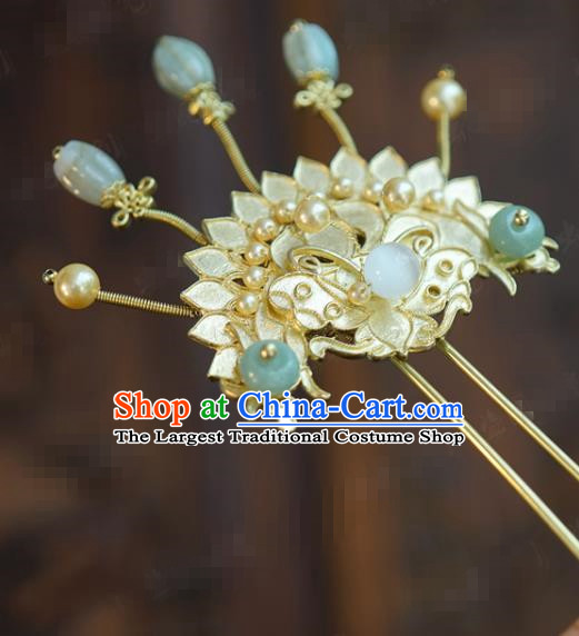 China Ancient Palace Jade Beads Hairpins Traditional Xiuhe Suit Hair Jewelry Accessories Pearls Golden Lotus Hair Stick