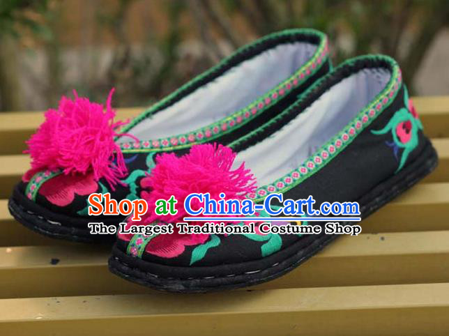 Chinese Handmade Black Cloth Embroidered Shoes Hanfu Shoes Traditional National Shoes for Women