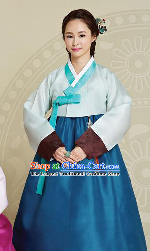 Korean Traditional Bride Mother Hanbok Light Blue Blouse and Dress Garment Asian Korea Fashion Costume for Women